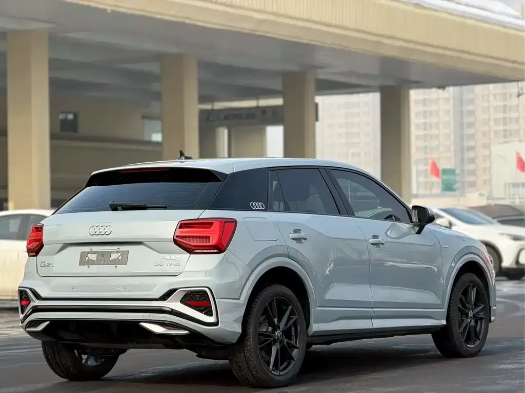 Audi Q2L 2023 из CN, фото 7
