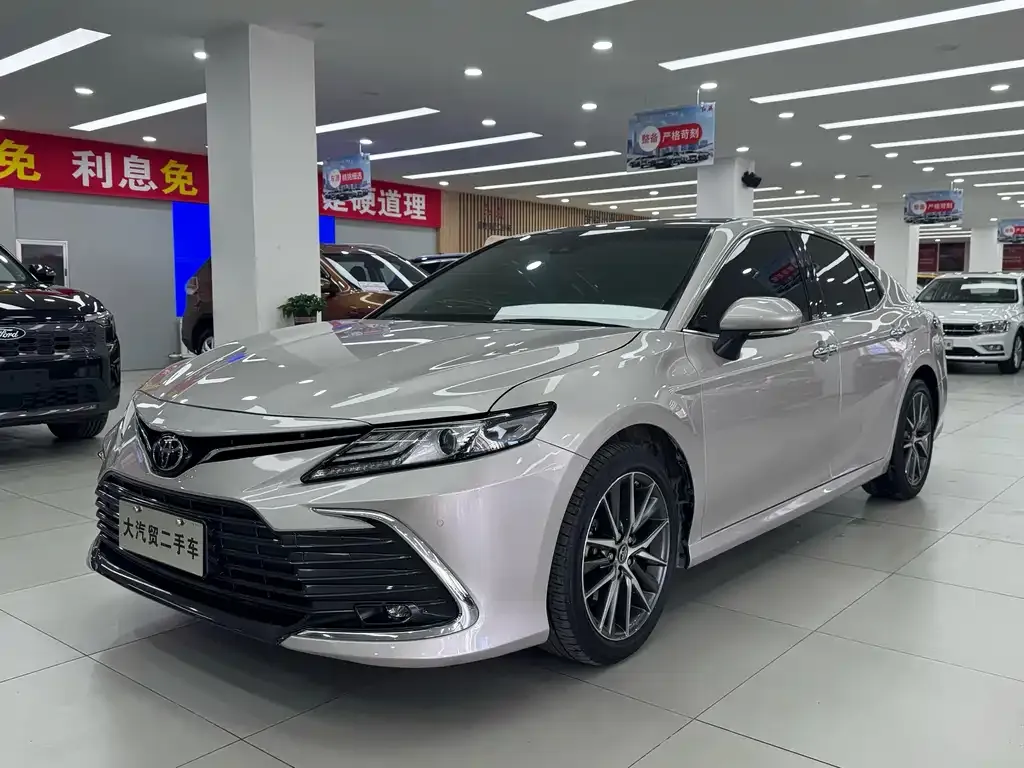 Toyota Camry 2021 из CN, фото 1