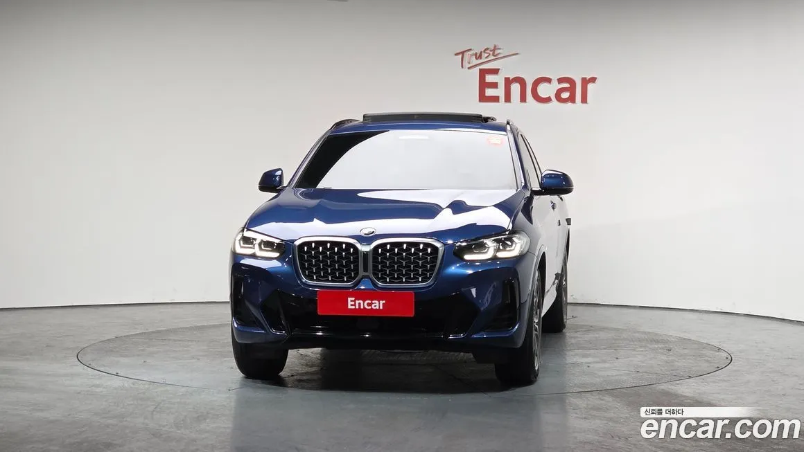 BMW X4 2023 из KR, фото 4