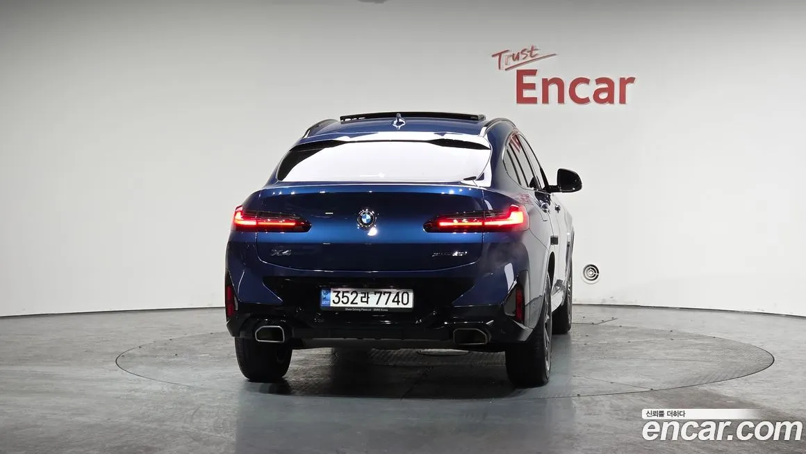 BMW X4 2023 из KR, фото 9