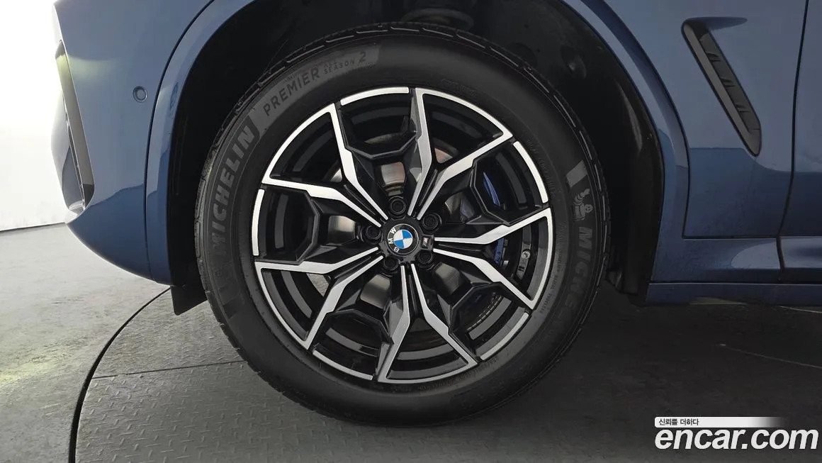 BMW X4 2023 из KR, фото 10