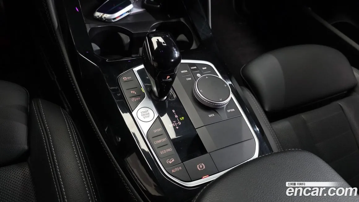 BMW X4 2023 из KR, фото 8
