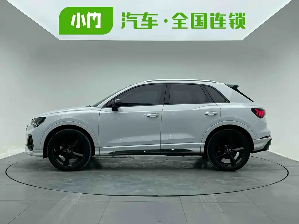 Audi Q3 2021 из CN, фото 7