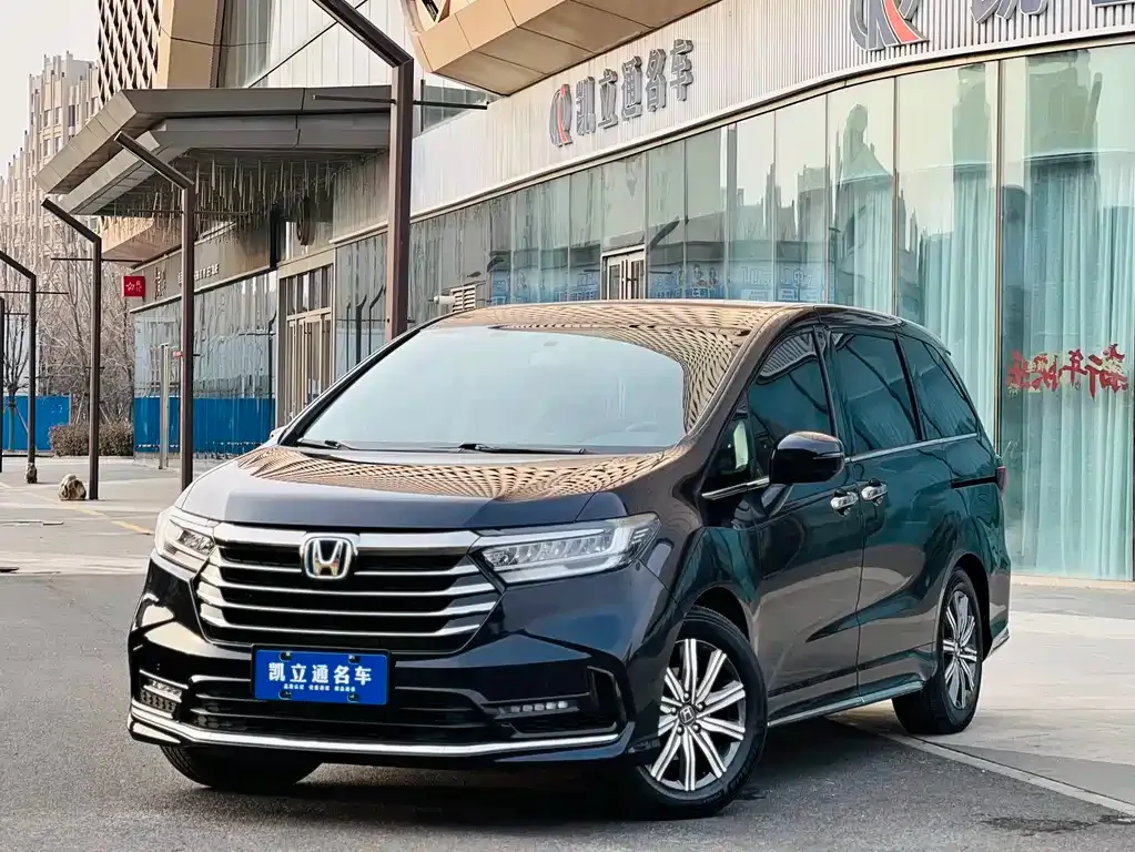 Honda Odyssey 2023 из CN, фото 1