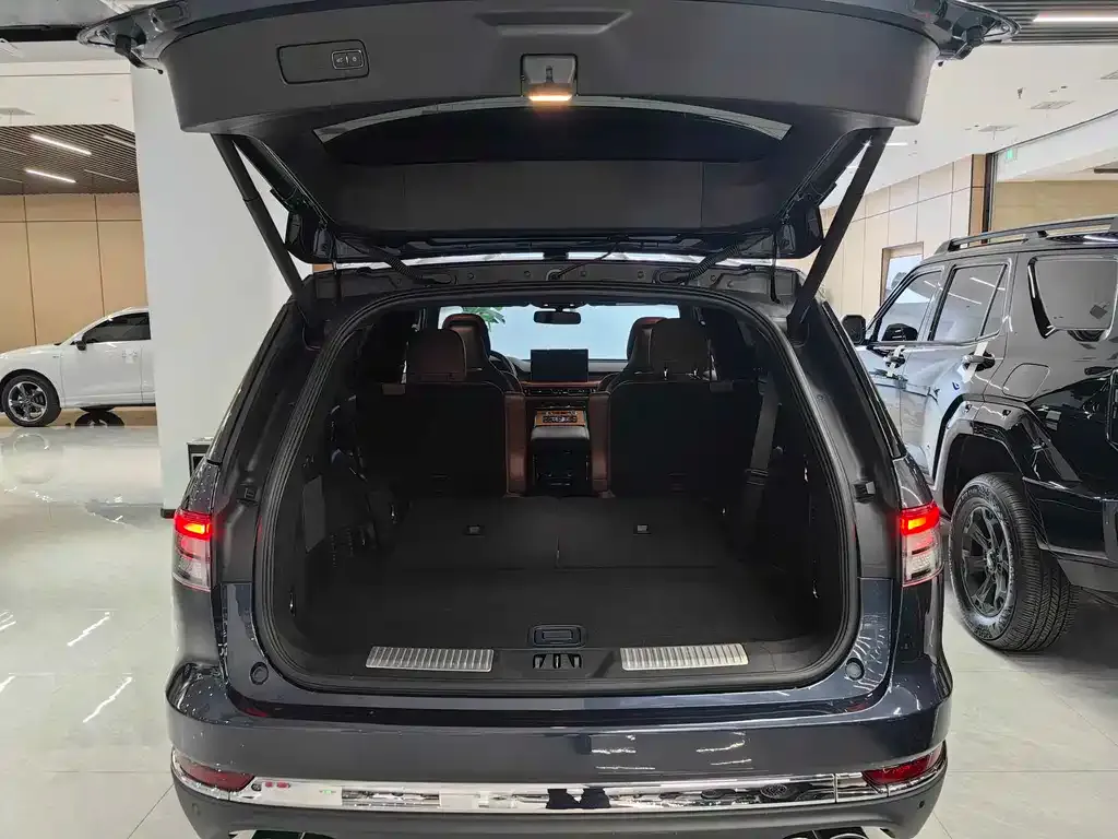 Lincoln Aviator 2021 из CN, фото 5