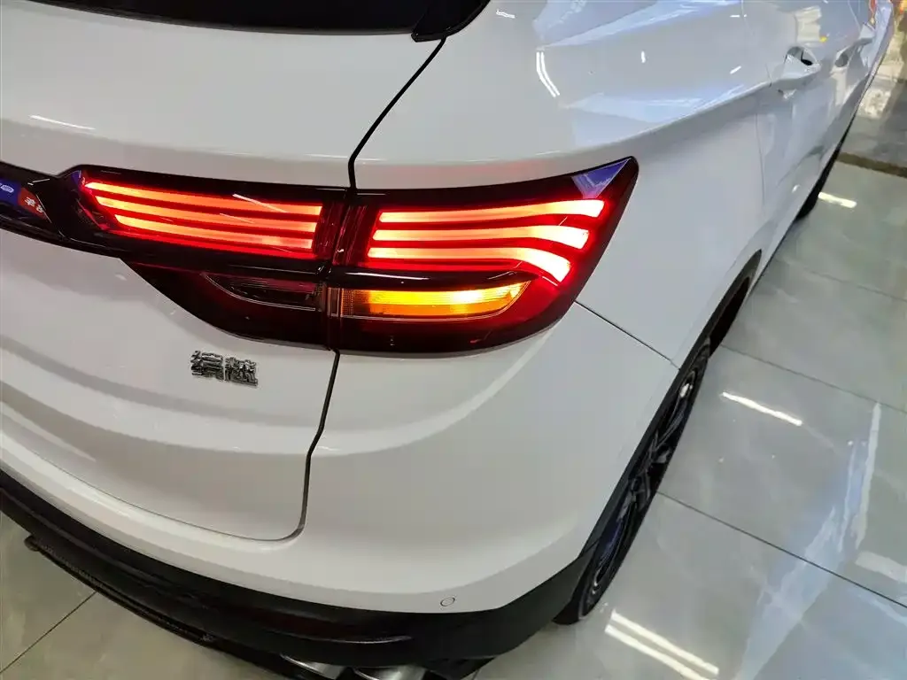 Geely Binyue 2023 из CN, фото 3