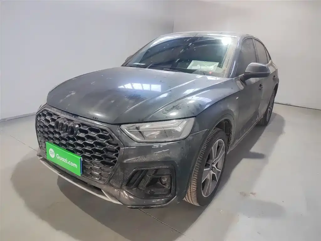 Audi Q5L Sportback — фото 3