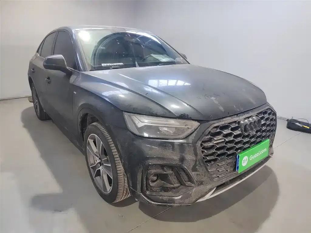 Audi Q5L Sportback — фото 9