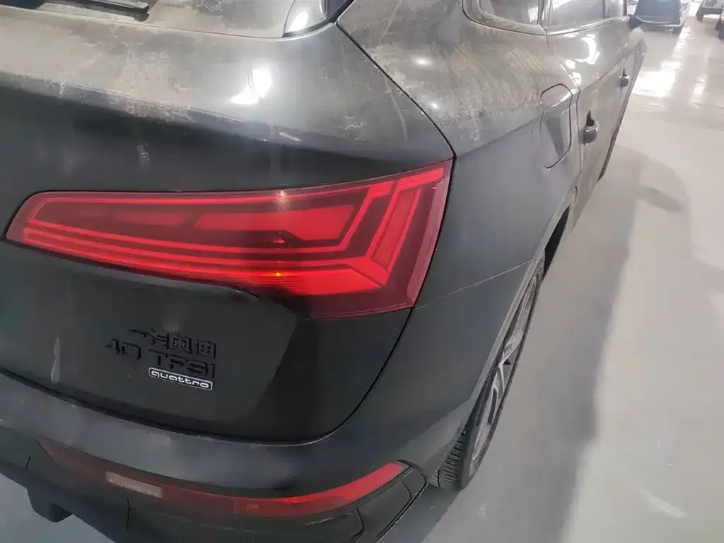 Audi Q5L Sportback — фото 7