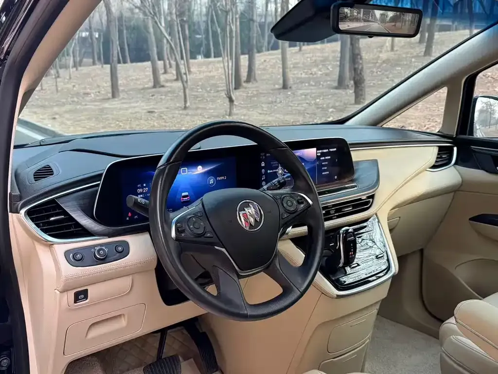 Buick GL8 2023 из CN, фото 7