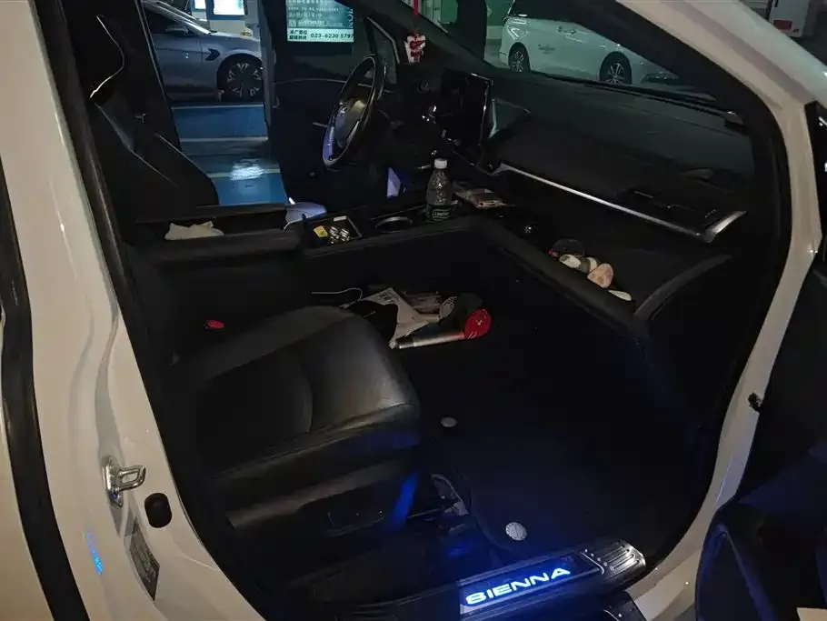 Toyota Sienna 2022 из CN, фото 9