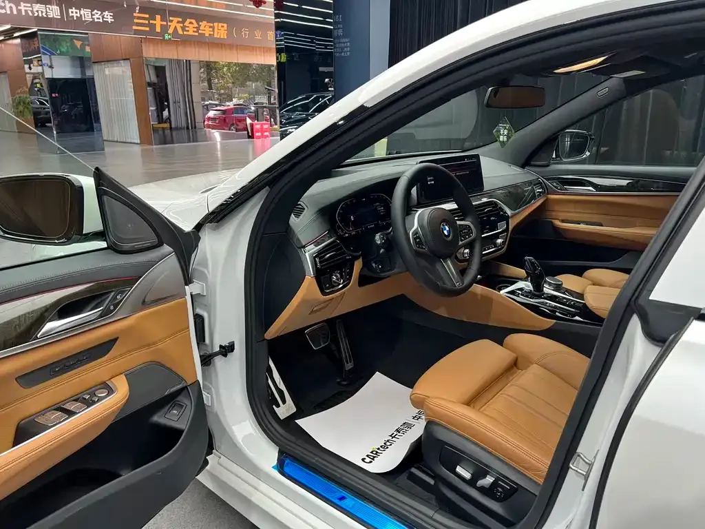 BMW 6 Series GT 2023 из CN, фото 6