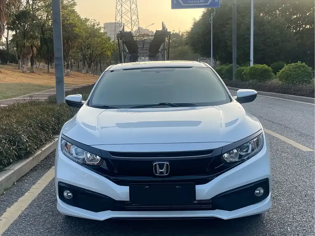 Honda Civic 2021 из CN, фото 4
