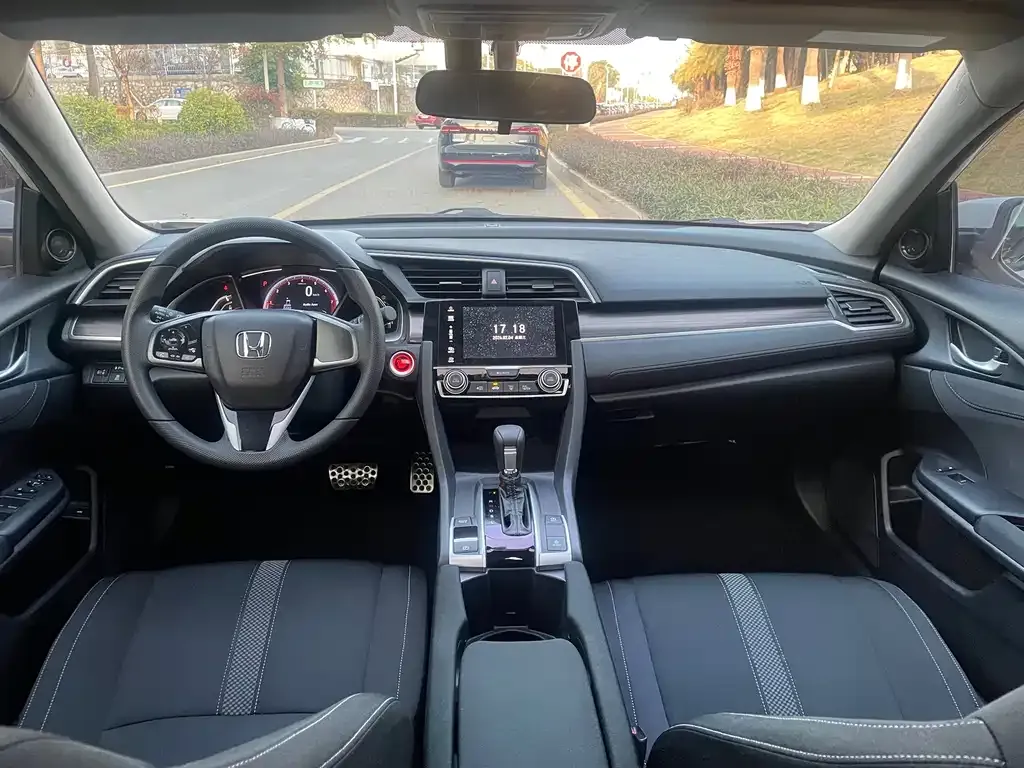 Honda Civic 2021 из CN, фото 3
