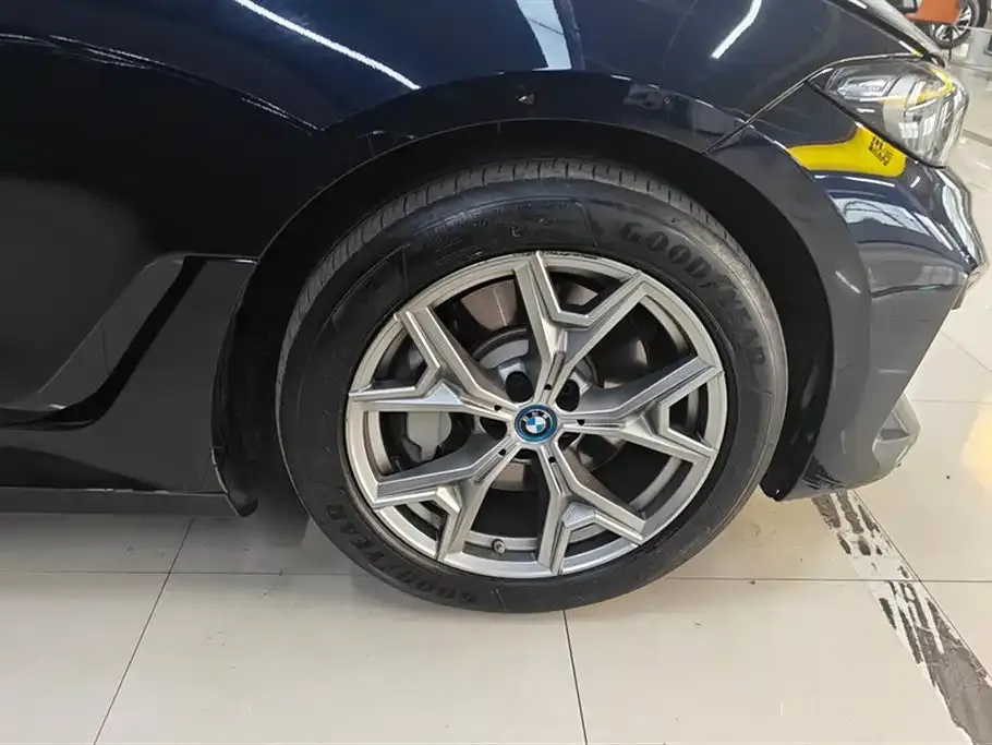 BMW i3 2023 из CN, фото 2
