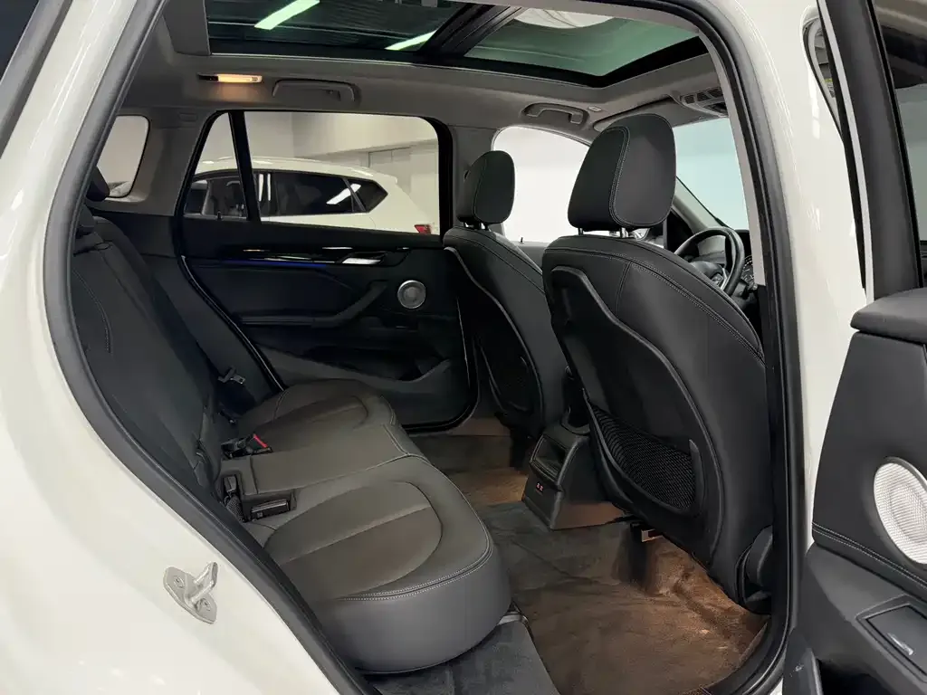 BMW X1 2023 из CN, фото 6