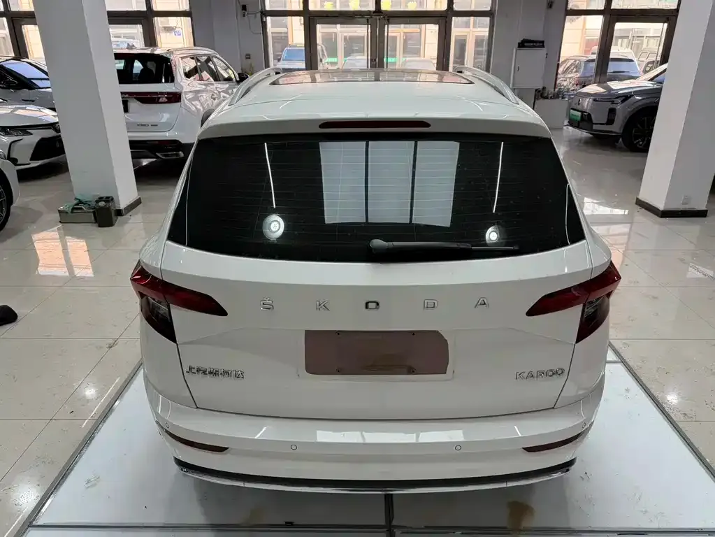 Skoda Karoq — фото 5