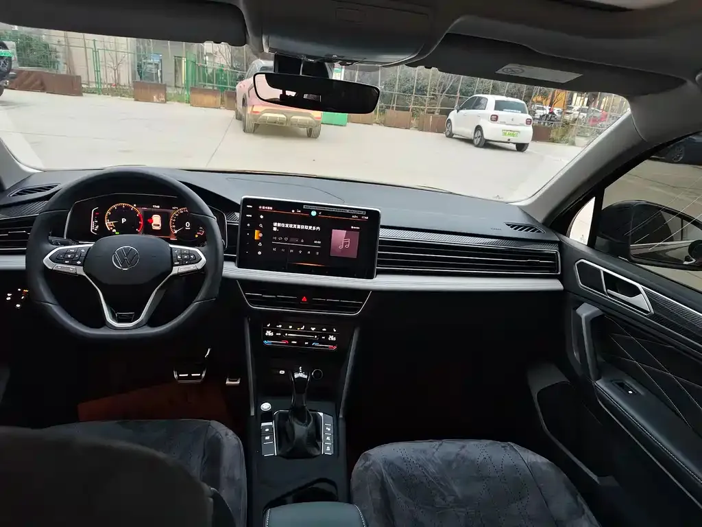 Volkswagen Tiguan L 2025 из CN, фото 8