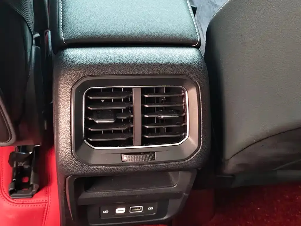 Volkswagen Tiguan L 2025 из CN, фото 3