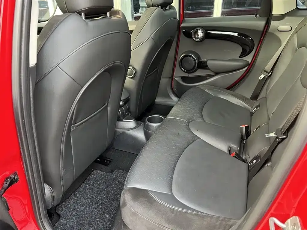 MINI Cooper (3-door) 2021 из CN, фото 10