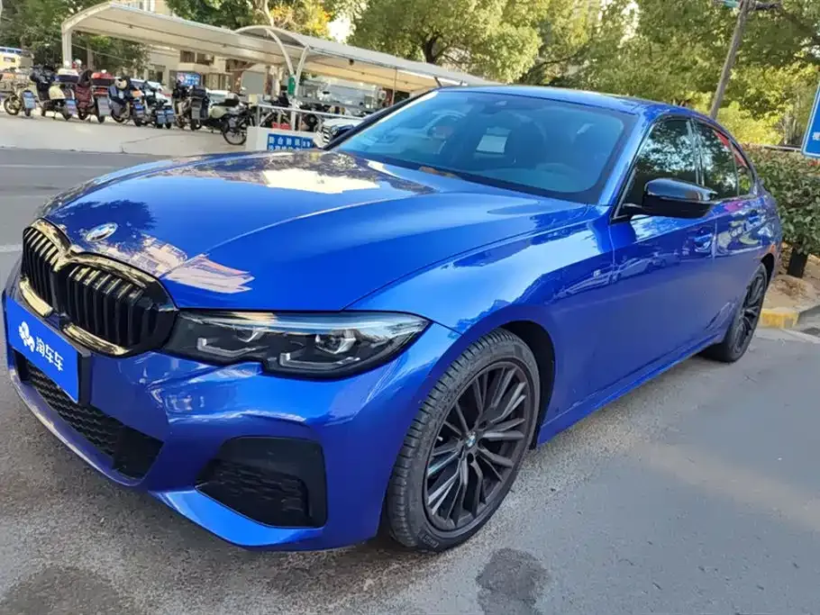 BMW 3 Series 2022 из CN, фото 1