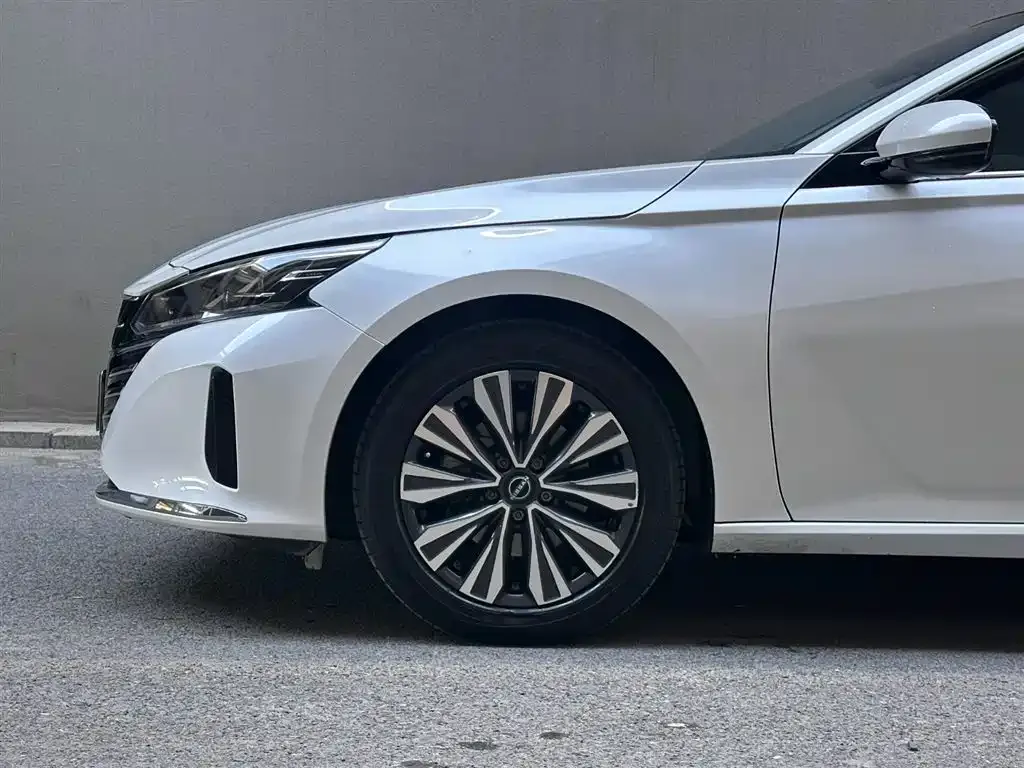 Nissan Teana 2024 из CN, фото 3