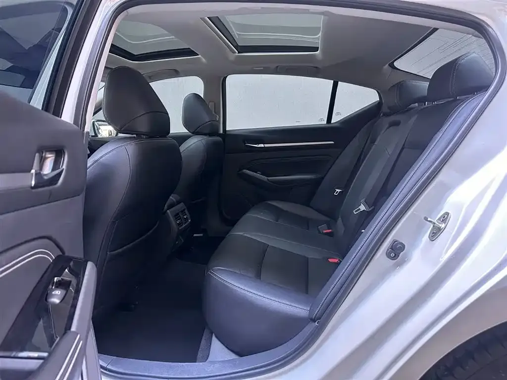 Nissan Teana 2024 из CN, фото 10