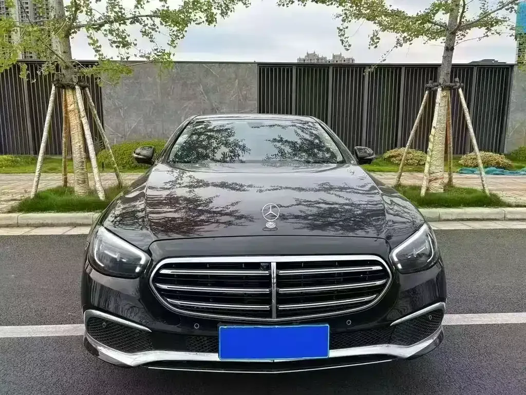 Mercedes-Benz E-Class 2022 из CN, фото 2