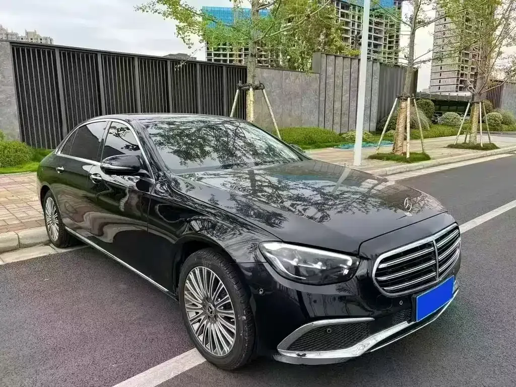 Mercedes-Benz E-Class 2022 из CN, фото 3