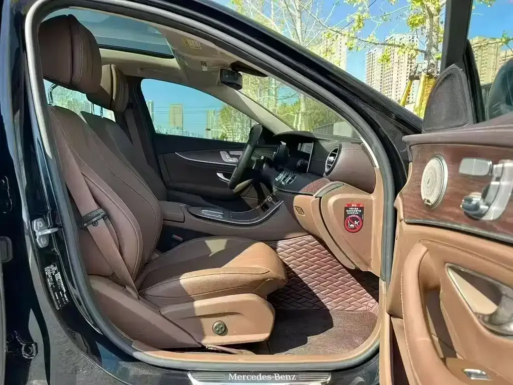 Mercedes-Benz E-Class 2022 из CN, фото 7