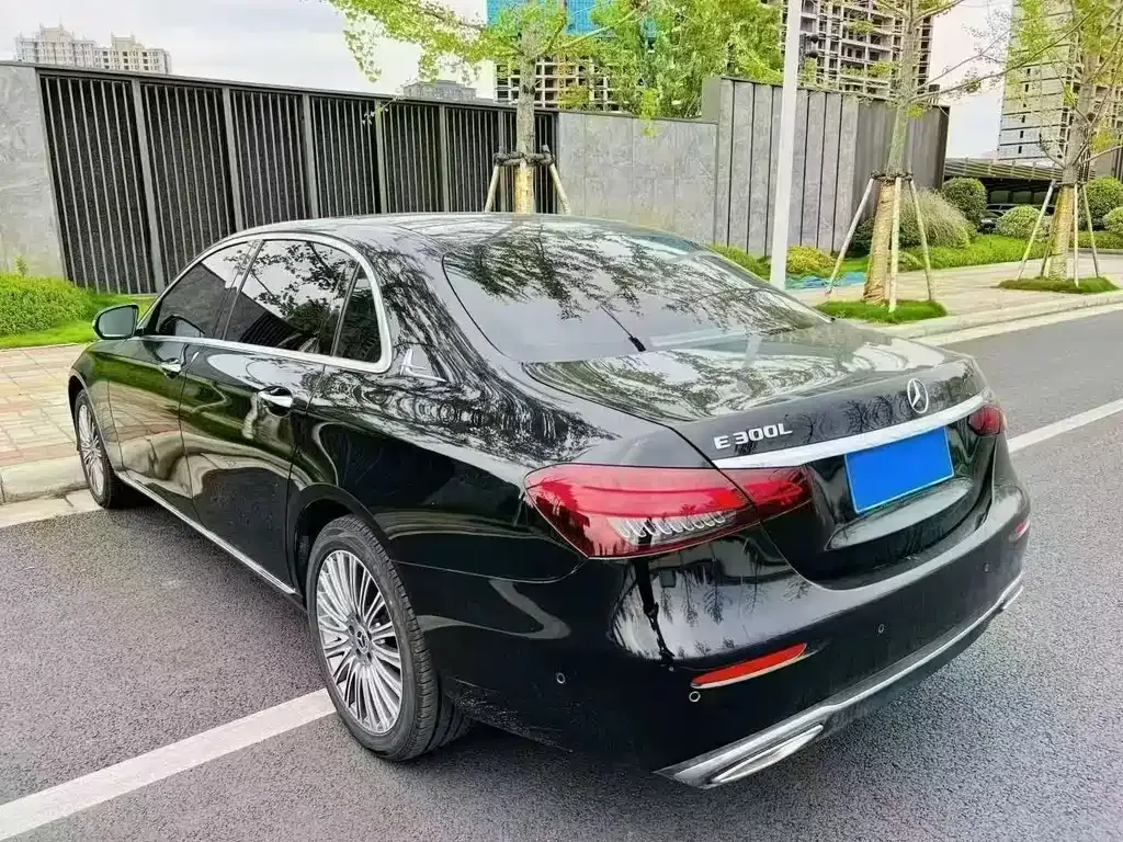 Mercedes-Benz E-Class 2022 из CN, фото 6
