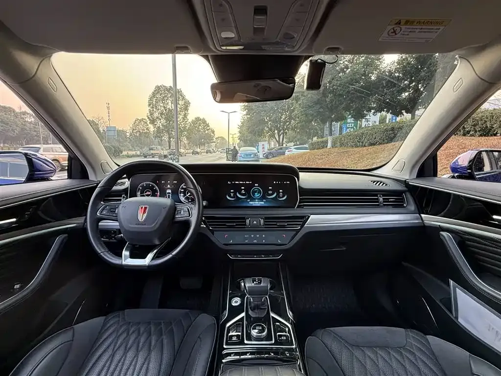 Hongqi HS5 2022 из CN, фото 2
