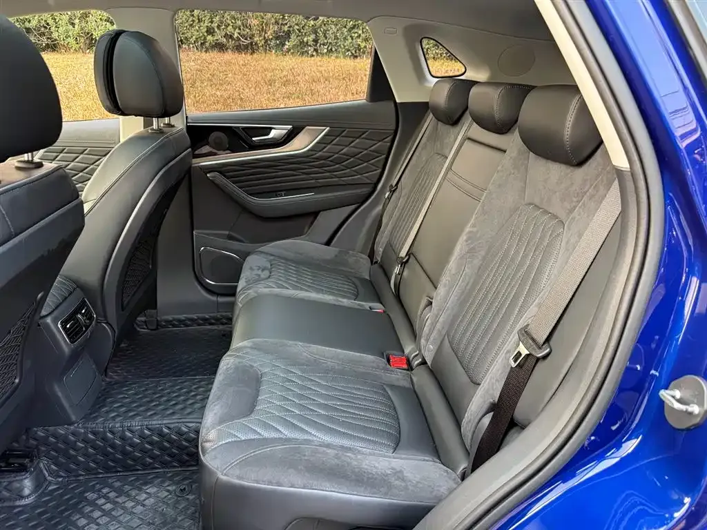 Hongqi HS5 2022 из CN, фото 4