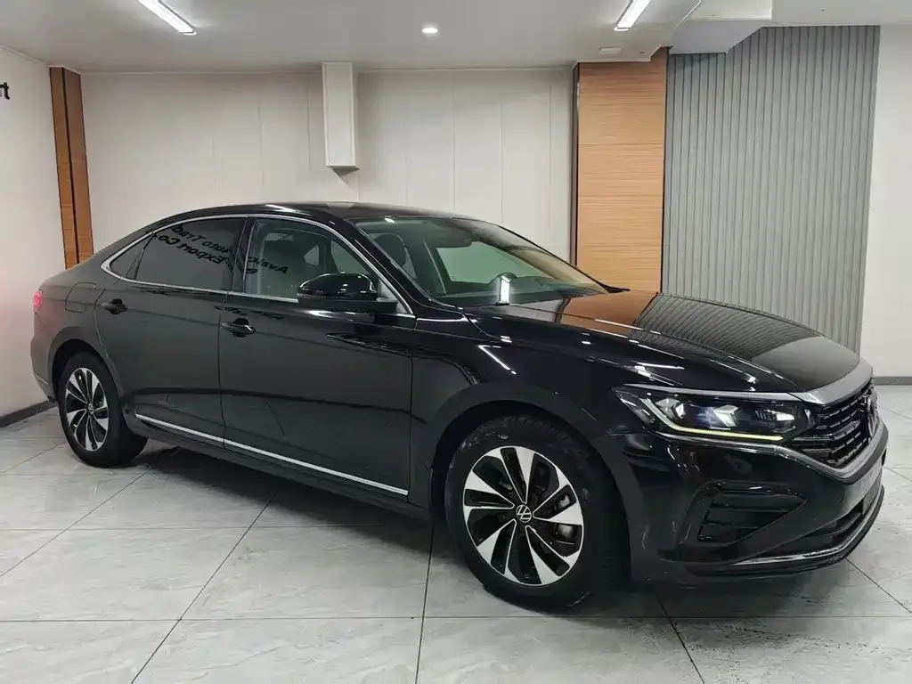 Volkswagen Passat 2021 из CN, фото 5
