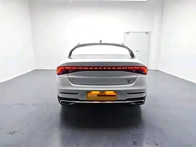 Kia K5 2025 из CN, фото 3