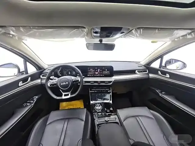 Kia K5 2025 из CN, фото 5