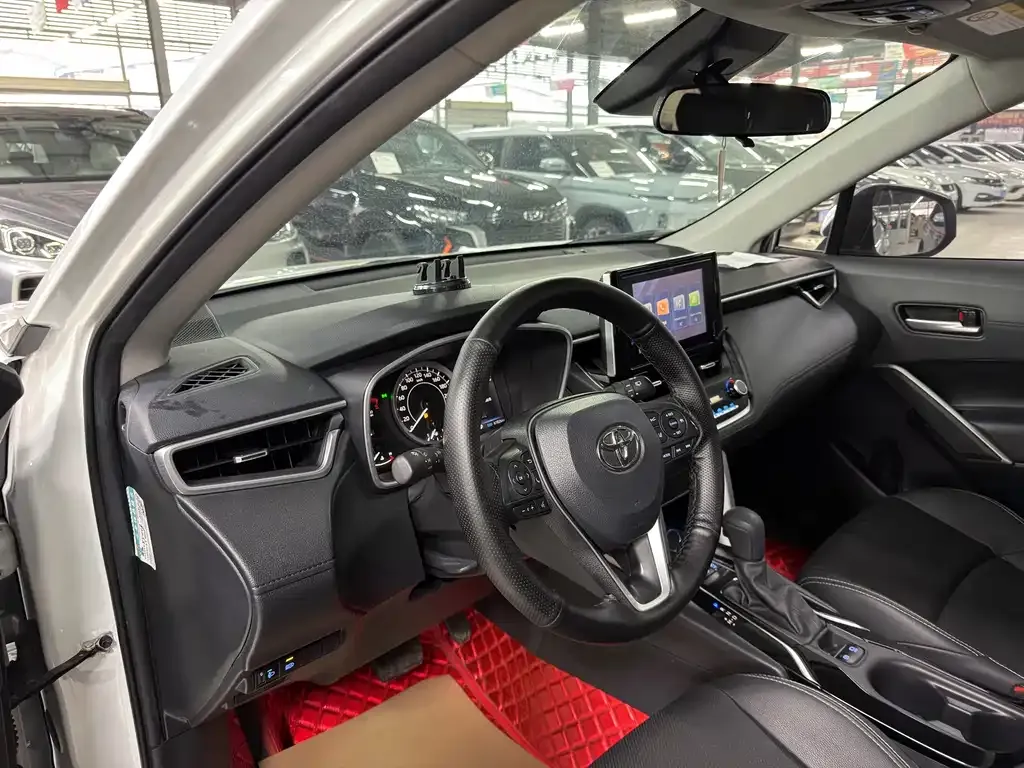 Toyota Frontlander 2023 из CN, фото 10