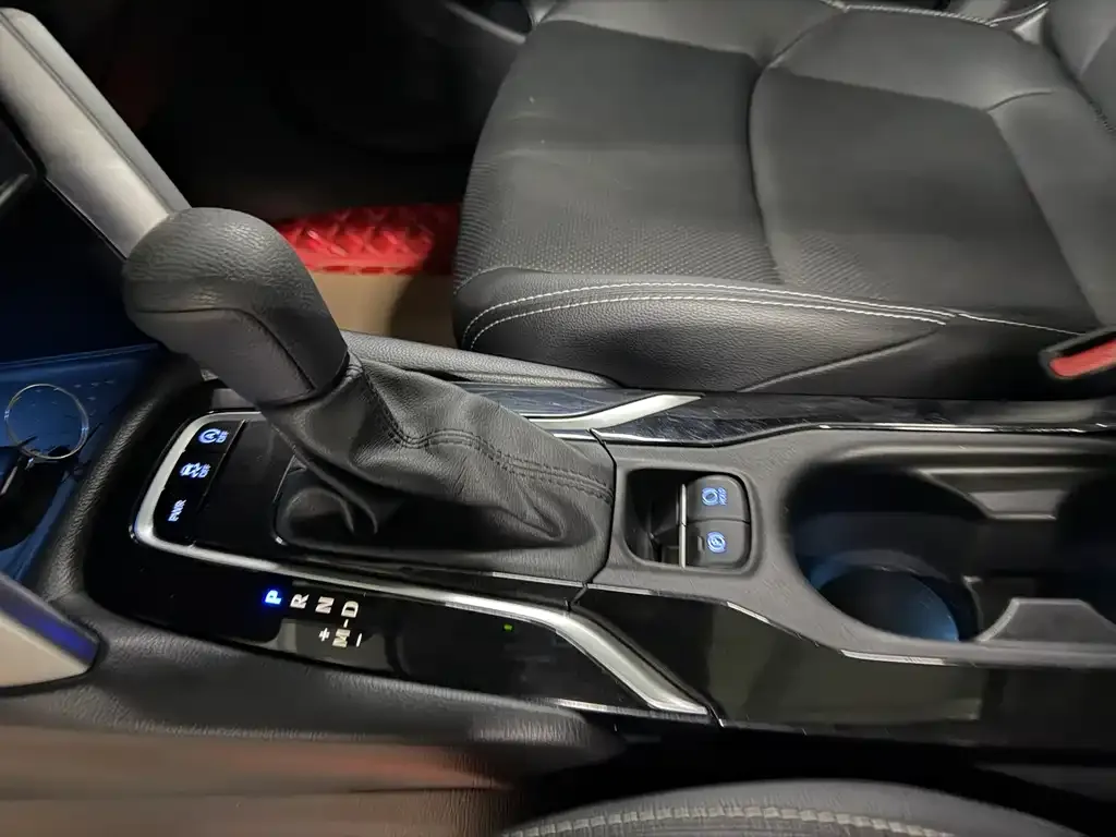 Toyota Frontlander 2023 из CN, фото 9