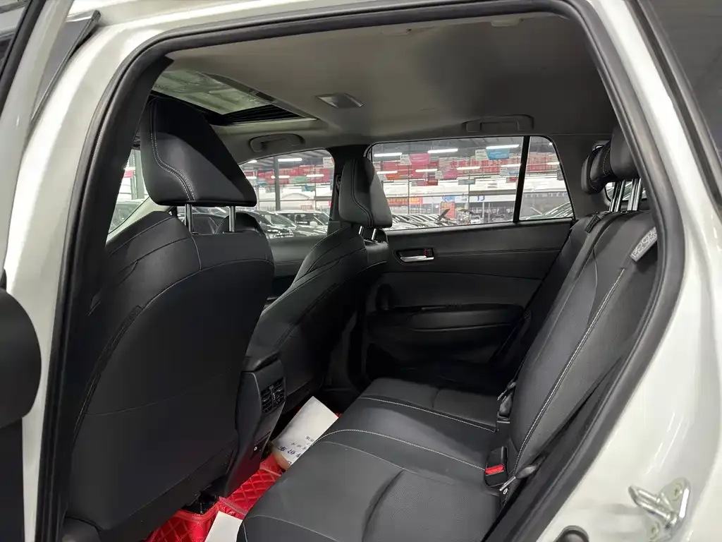 Toyota Frontlander 2023 из CN, фото 2