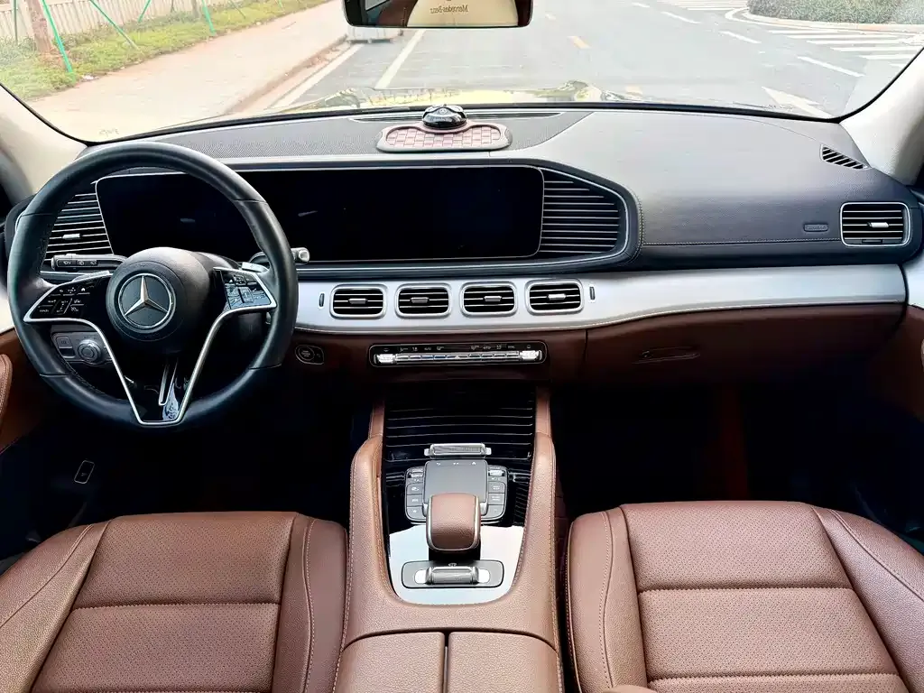 Mercedes-Benz GLS 2024 из CN, фото 4