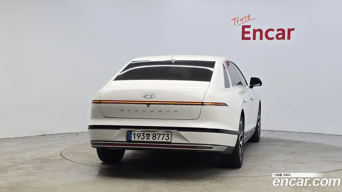 Hyundai Grandeur 2023 из KR, фото 5