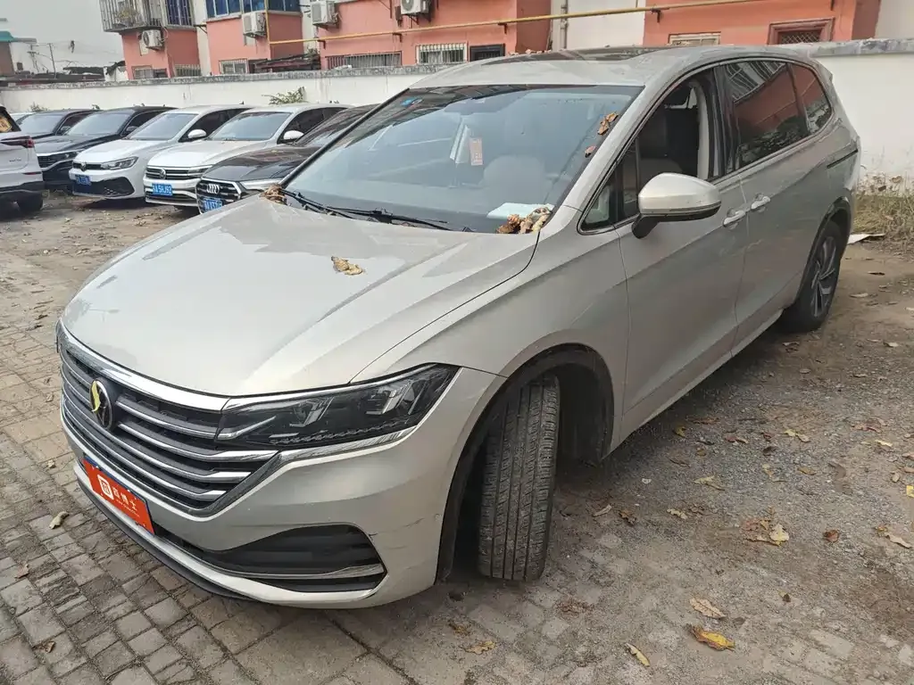 Volkswagen Viloran 2023 из CN, фото 1