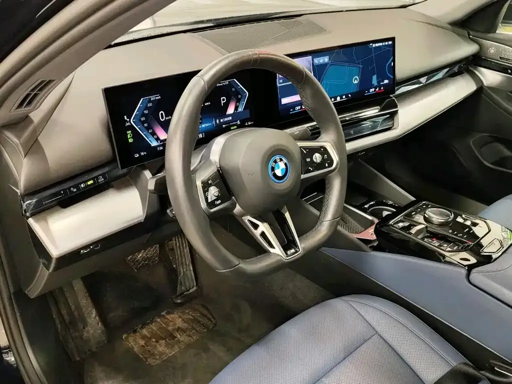 BMW i5 2025 из CN, фото 3