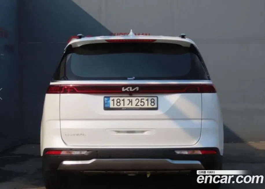 Kia Carnival 2023 из KR, фото 2