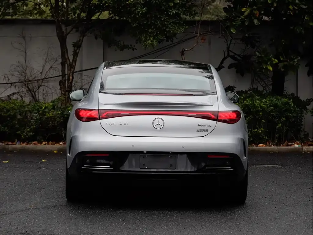 Mercedes-Benz EQE 2026 из CN, фото 8