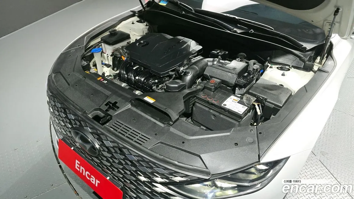 Hyundai Grandeur 2022 из KR, фото 4