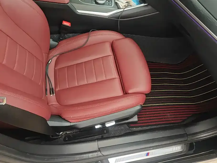 BMW 3 Series 2021 из CN, фото 4