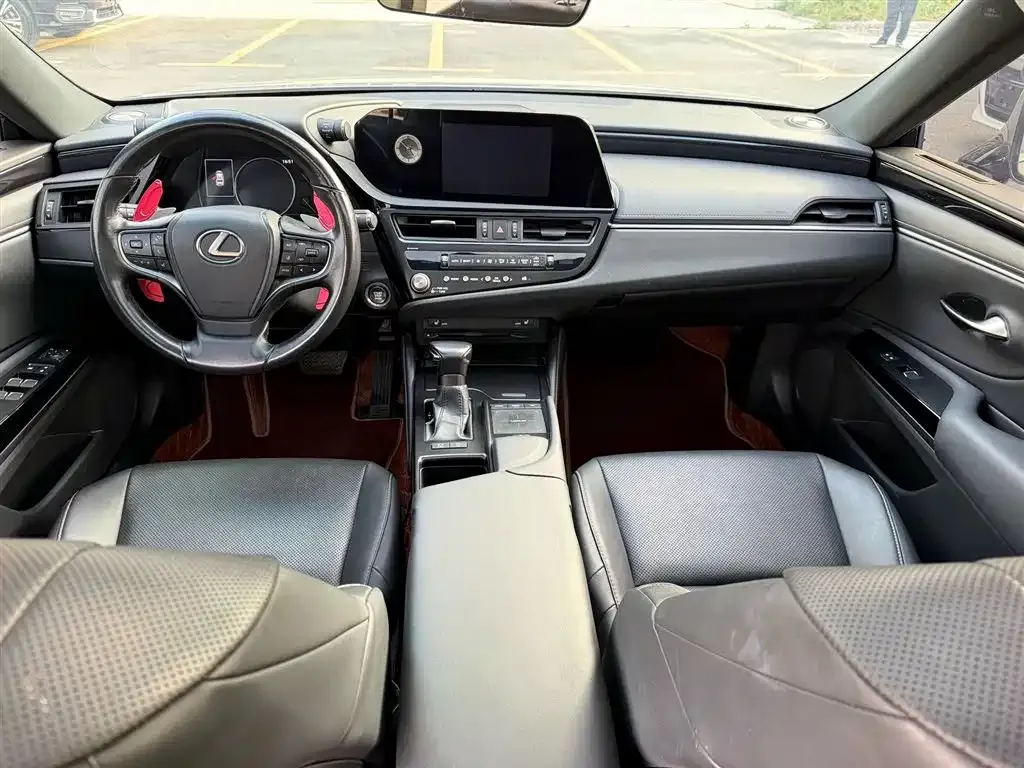 Lexus ES 2022 из CN, фото 4