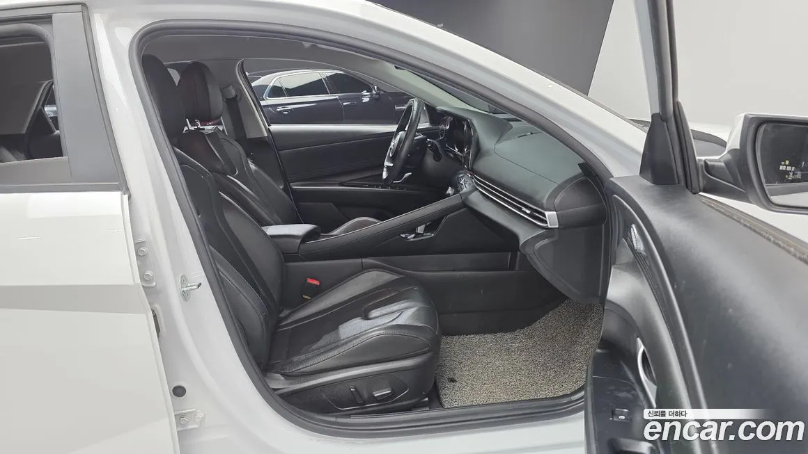 Hyundai AVANTE 2023 из KR, фото 6