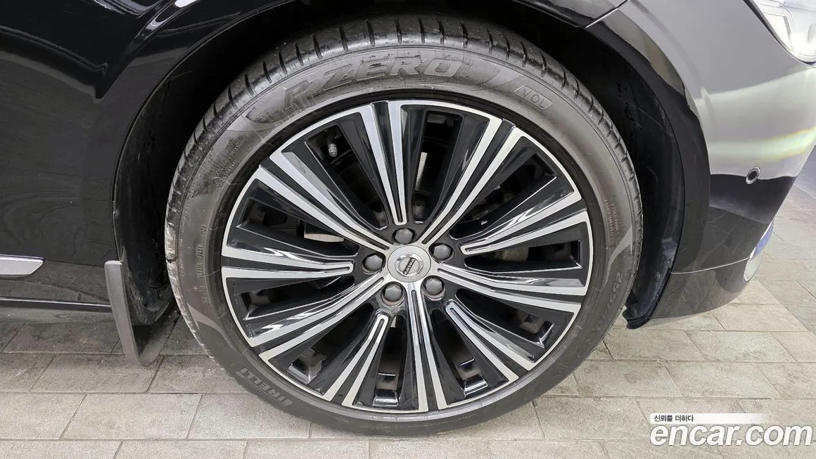 Volvo S90 — фото 9